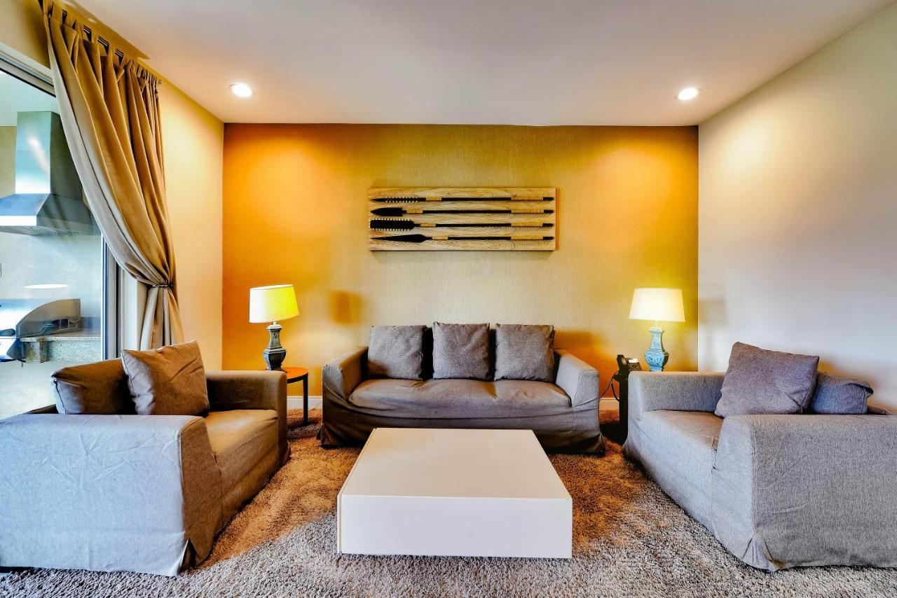 Beautiful Townhome Overlooking The Lake And The Pool Orlando Kültér fotó